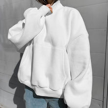 Load image into Gallery viewer, Yuki Oversized Sweatshirt
